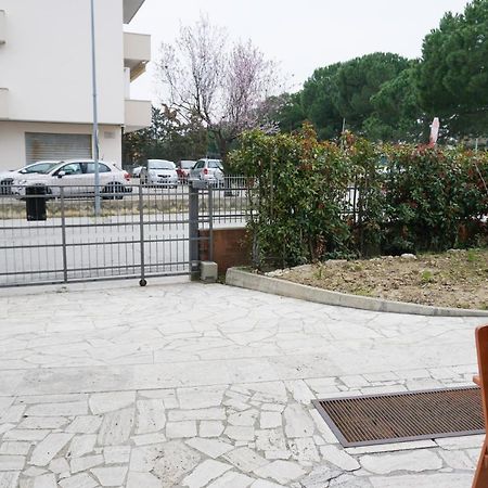 Al Mare Da Nonna Me' Apartment Porto Sant'Elpidio Exterior photo